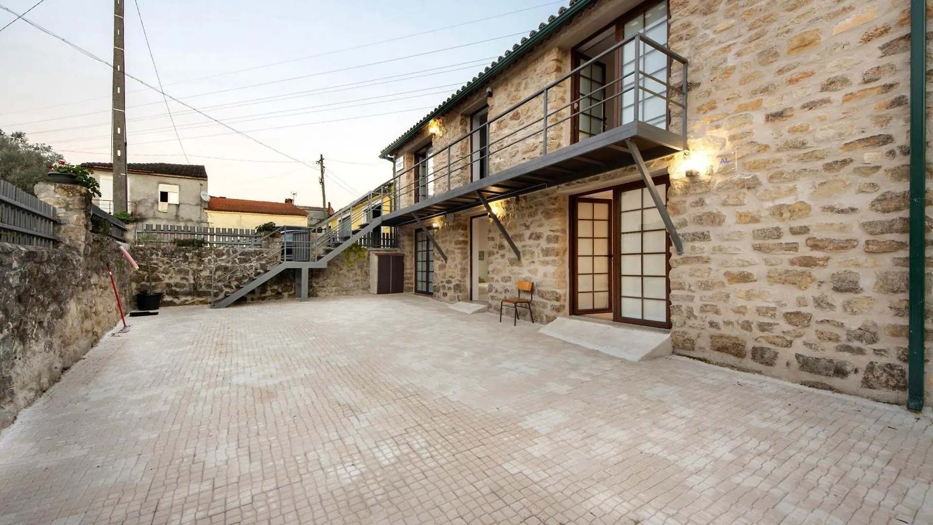 קוימברה Df Alojamentos E Suites 0*,